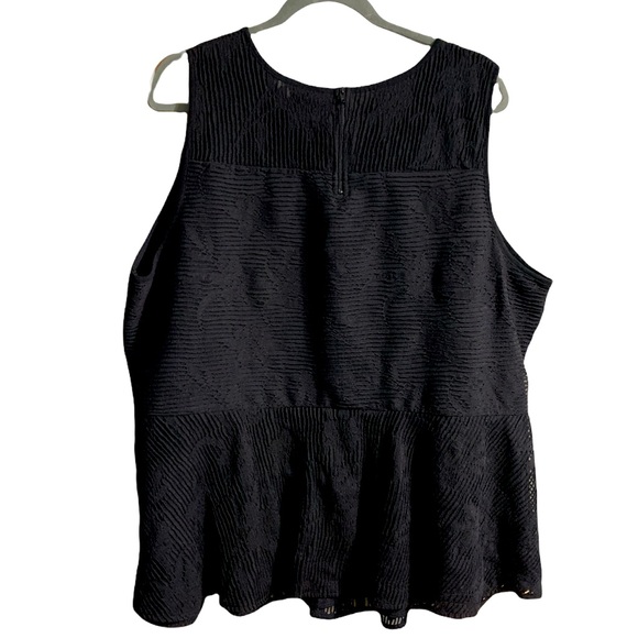 Dressy Black Sleeveless Top - Picture 4 of 4